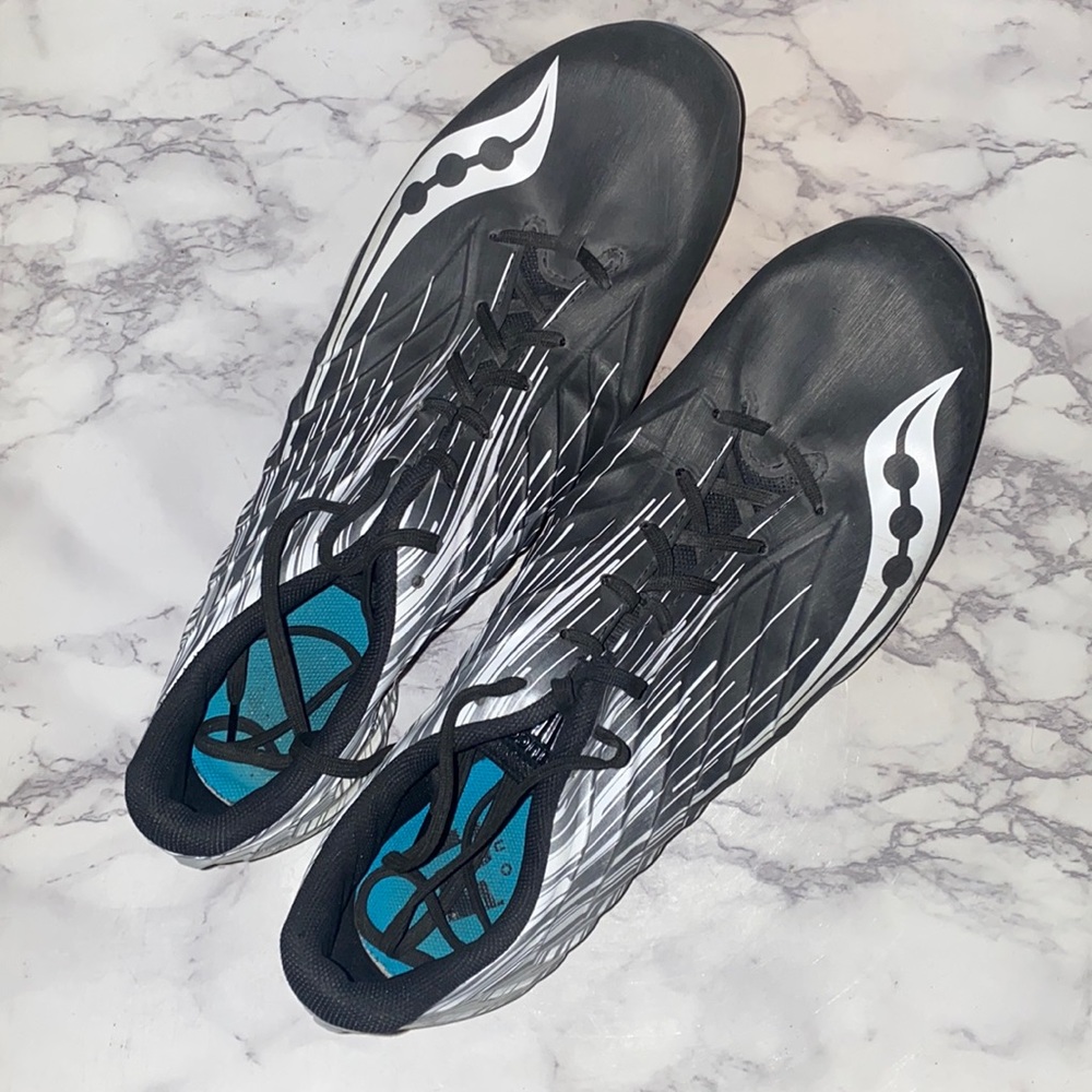 💥 SAUCONY💥 Spitfire 5 | running track spike shoes | Comes with spike tool